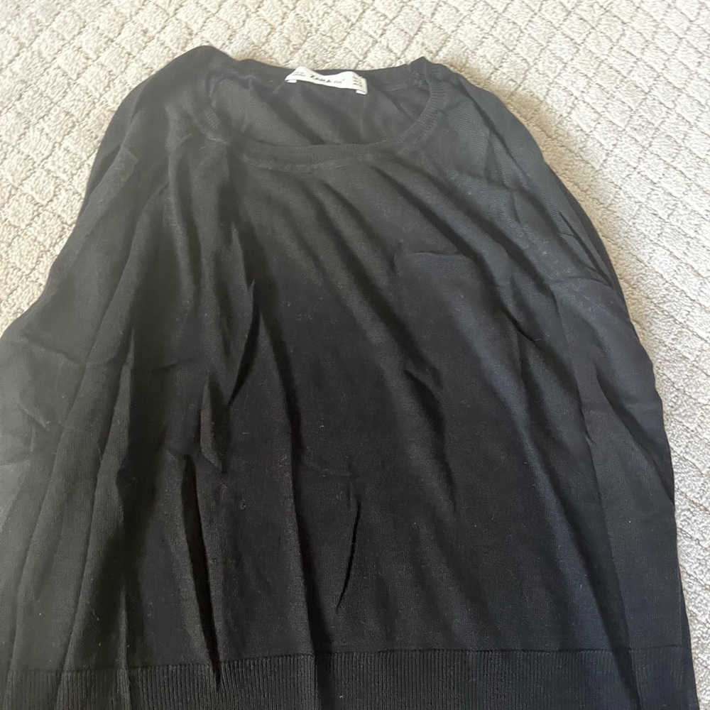 Zara lightweight knit sweater